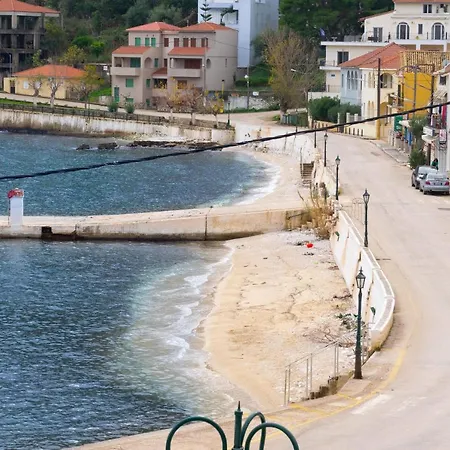 Veranda Mare Айя-Евфимия Экстерьер фото