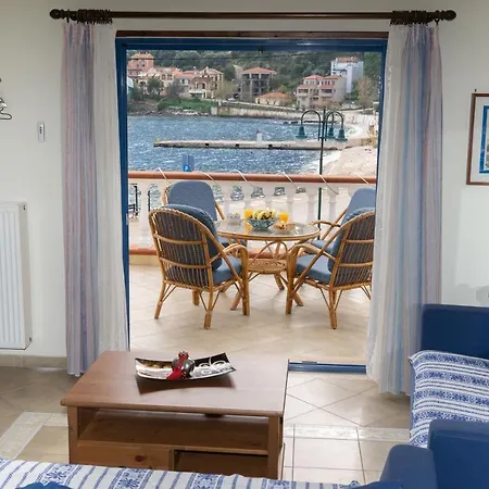 Veranda Mare Айя-Евфимия Экстерьер фото
